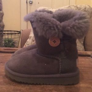 Authentic UGG Bailey Button Boots